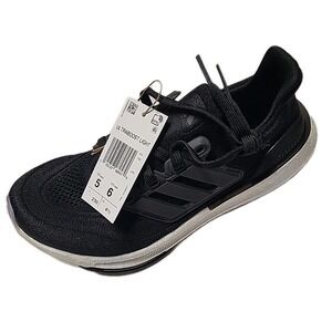 Adidas Ultraboost Black/White Size 5 GY9351